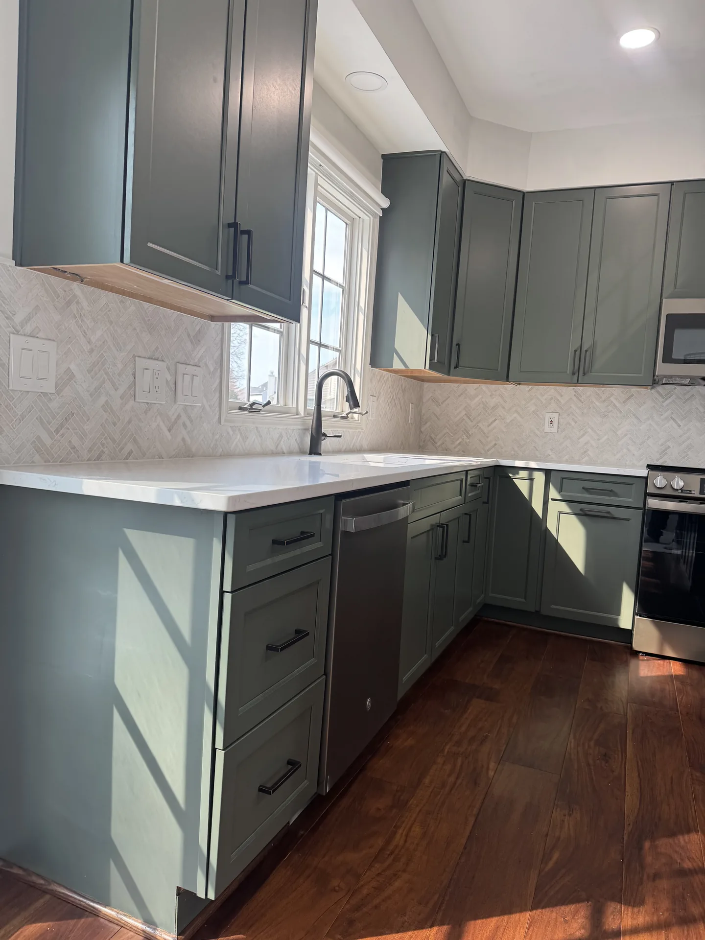 Kitchen refacing & countertops in Alexandria, VA by Kitchen Design Center — view 2