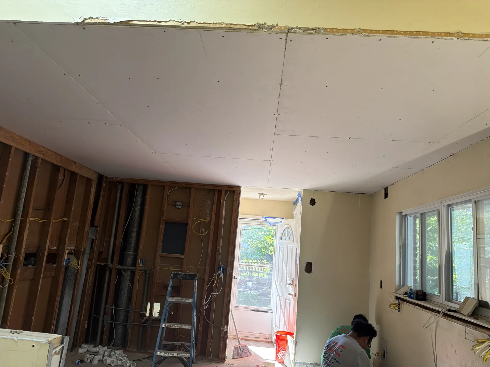 Full kitchen remodel in Fairfax, VA by Kitchen Design Center — view 8