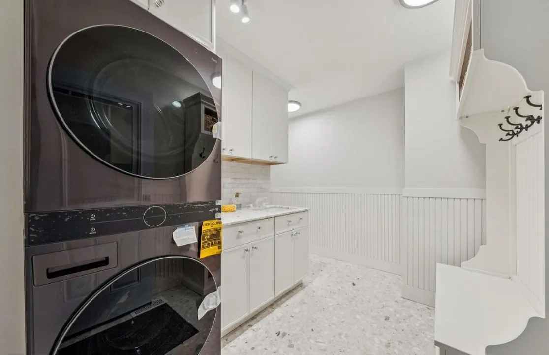 Kitchen & laundry cabinet supply in Oakton, VA by Kitchen Design Center — view 8