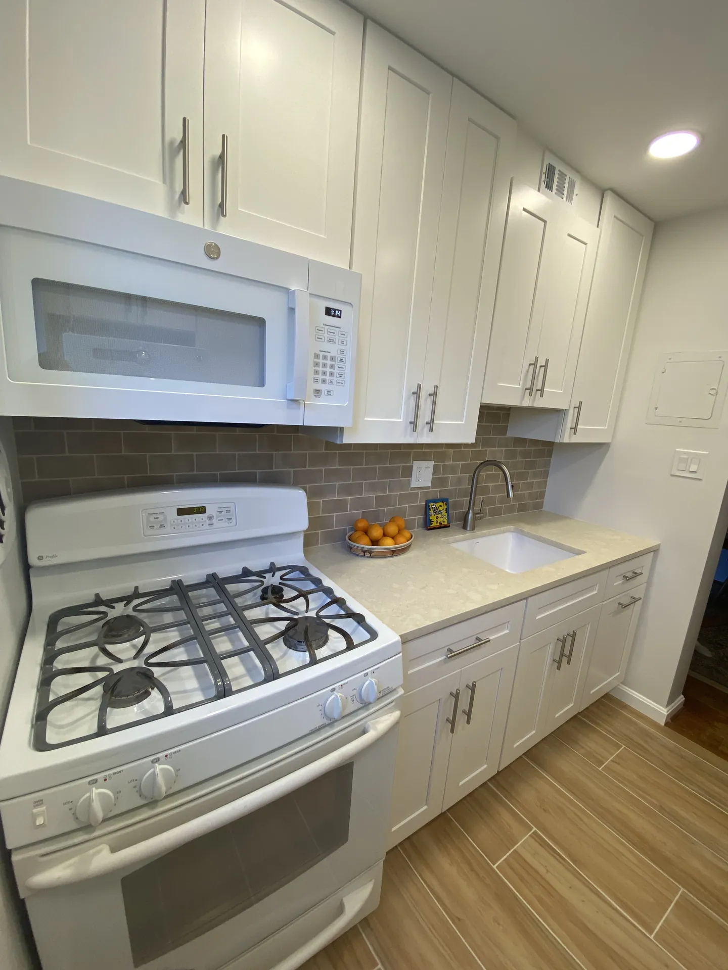 Kitchen remodel in Falls Church, VA by Kitchen Design Center