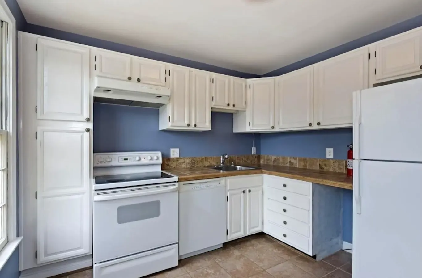 Kitchen remodel in Fairfax, VA by Kitchen Design Center — view 2